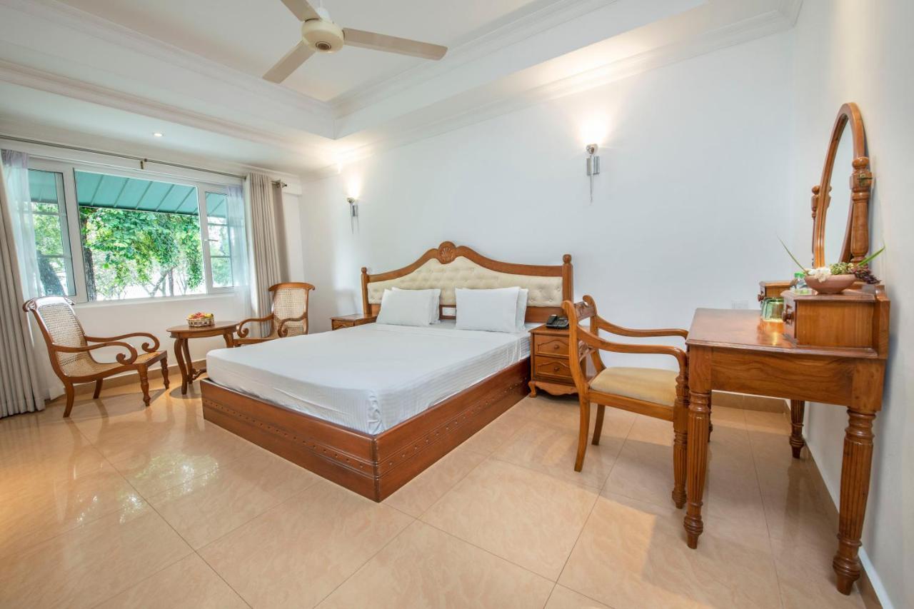 Hotel Sudu Araliya Polonnaruwa Esterno foto