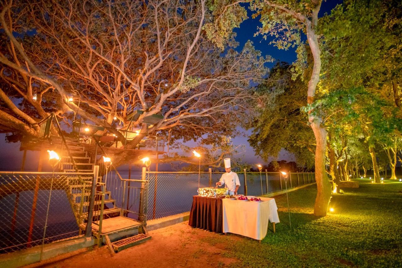 Hotel Sudu Araliya Polonnaruwa Esterno foto